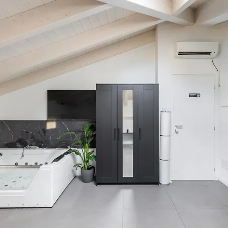 Bed & Breakfast Primodi Bologna