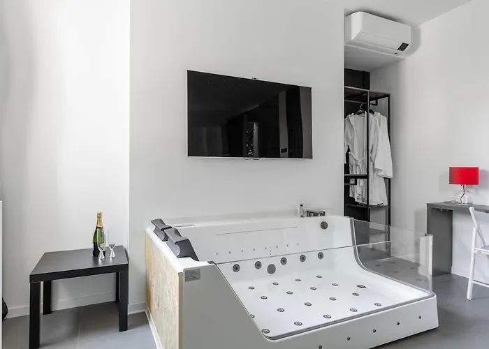 Primodi Nocleg ze śniadaniem